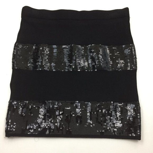 GUESS Black Sequin Inserts Pull On/Elastic Waist Stretch Mini Skirt - Picture 5 of 7